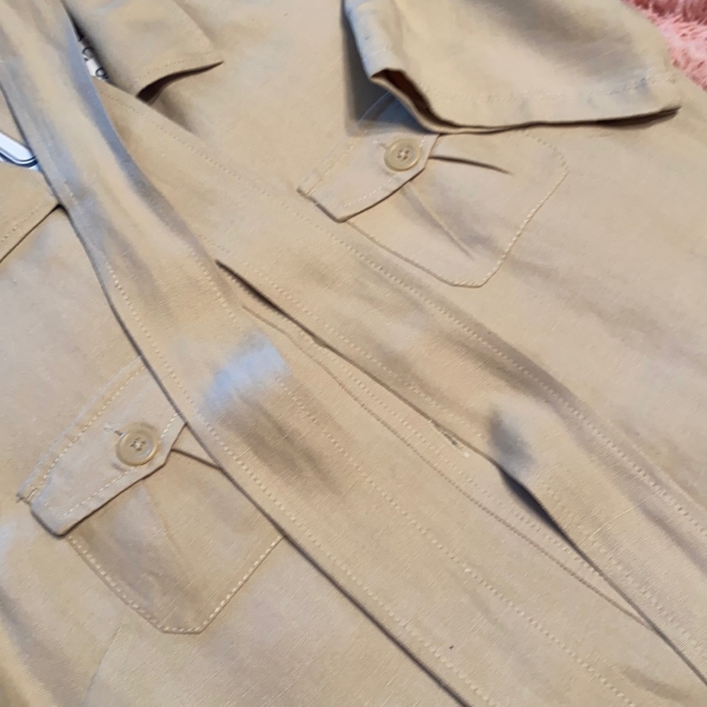 Banana Republic Tan casual dress w/ matching belt
